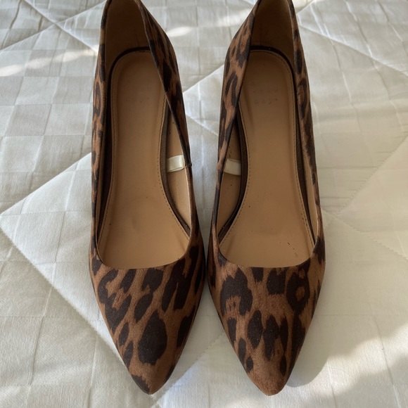 a new day Shoes - Animal Print Pumps
